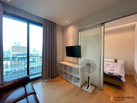 Best Location Condo for City Dwellers Equinox Phahol-Vipha