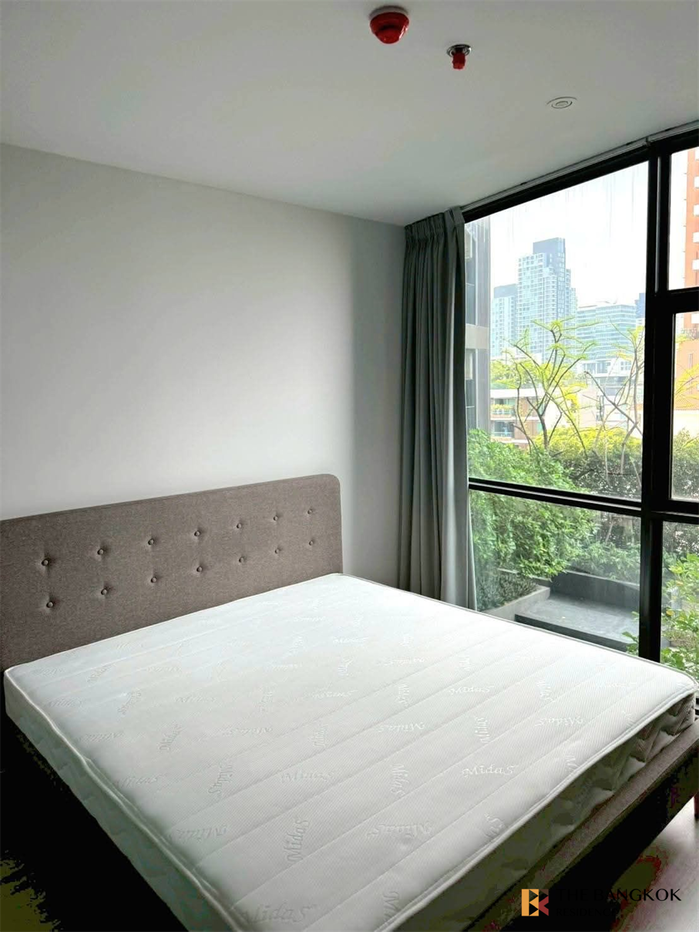 picture The Privilege of Luxury in an Economic Hub Location RHYTHM Ekkamai near BTS Ekkamai - 2/9