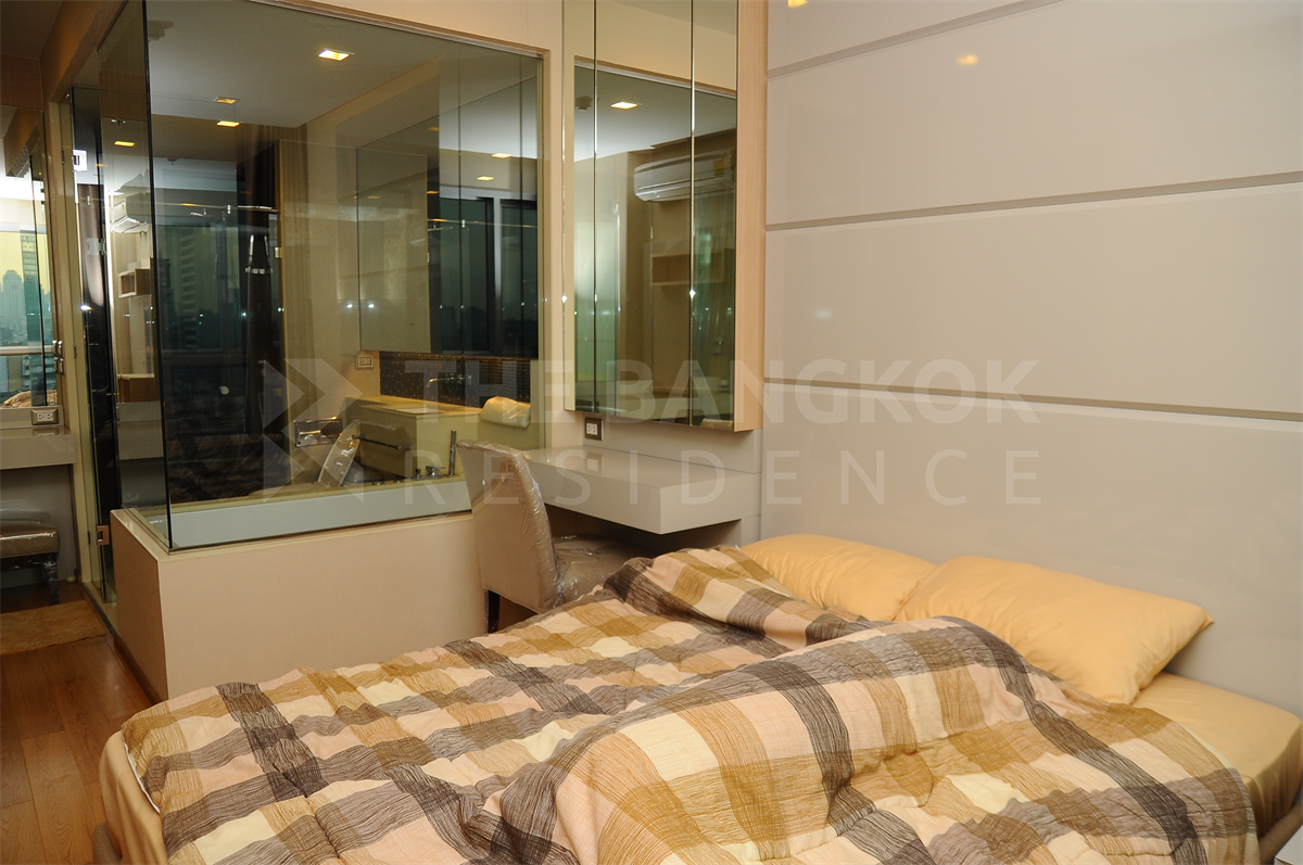 picture Luxuriously Elevated Unit The Address Asoke near MRT Phetchaburi Station - 10/10