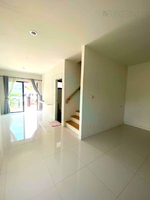 Townhouses for sale : 🚩 For Sell Town house UNIO TOWN SUANLUANG-PHATTHANAKAN 2-story 2 bedroom 2 bathroom