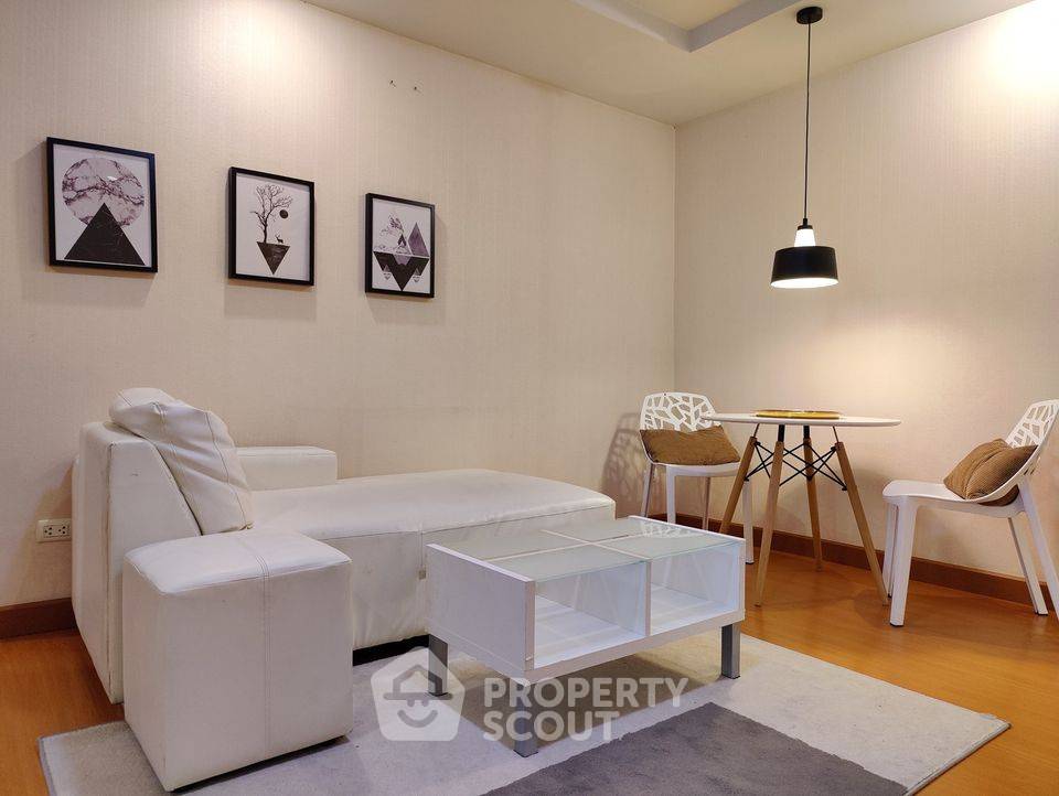 picture 1-BR Condo at Happy Condo Ratchada 18 near MRT Huai Khwang (ID 731259) - 10/10