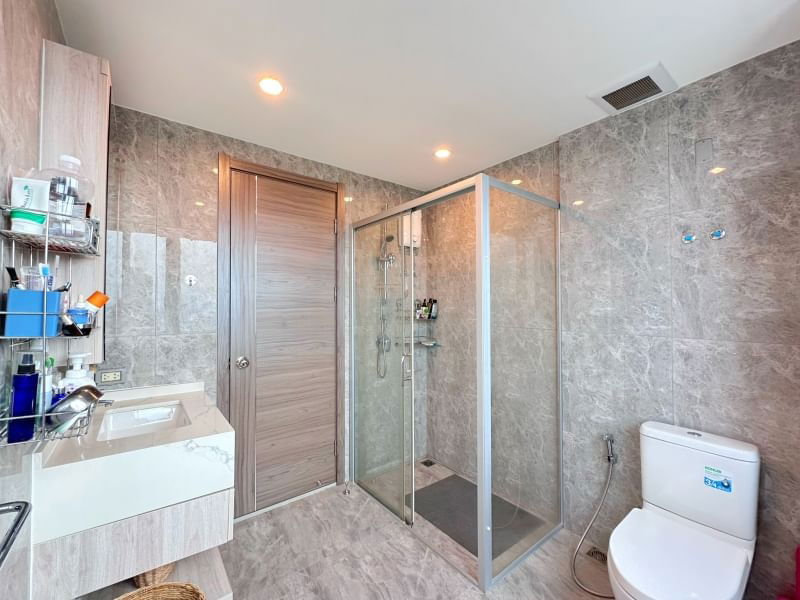 picture Condo for Sale at Artisan Ratchada – Beautiful View, Fully Furnished, Move-in Ready - 12/16