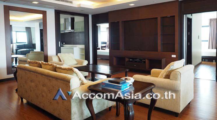 รูป 🔼🔽 AccomA 📩  Modern condominium with great natural light in Sathorn (AA17935) - รูปที่ 3/13
