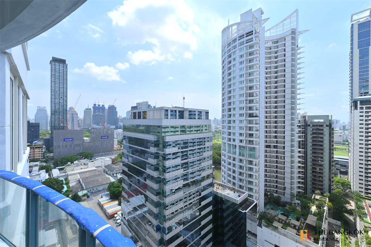 picture Q Langsuan near BTS Ratchadamri The Privilege of Luxury in an Economic Hub Location - 3/10