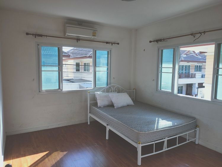 รูป บ้านเช่า หมู่บ้านนันทร์นรินทร์ หลัง ม.รังสิต ห่าง ม.รังสิตแค่ 5 นาที ใกล้รถไฟสายสีแดง หลักหก - รูปที่ 10/14