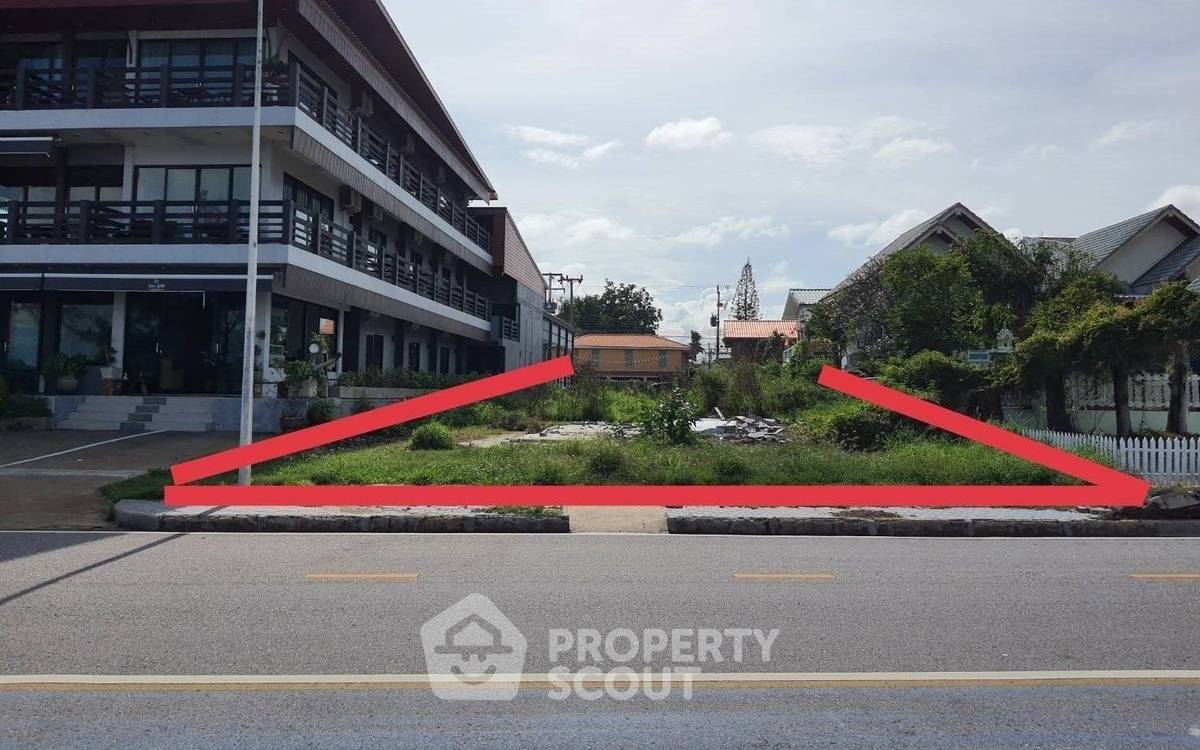 picture 800 m² Land for Sale in Mueang Prachuap Khiri Khan (ID 1846018) - 1/5