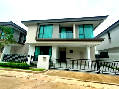 เช่าบ้านเดี่ยว ทับช้าง : [[ให้เช่า]] บ้านเดี่ยว 🏡 ใกล้สนามบิน สุวรรณภูมิบ้านเดี่ยว เอเวียน ศรีนครินทร์-กรุงเทพกรีฑา  AVIAN Srinakarin-Krungthepkreetha📌💯