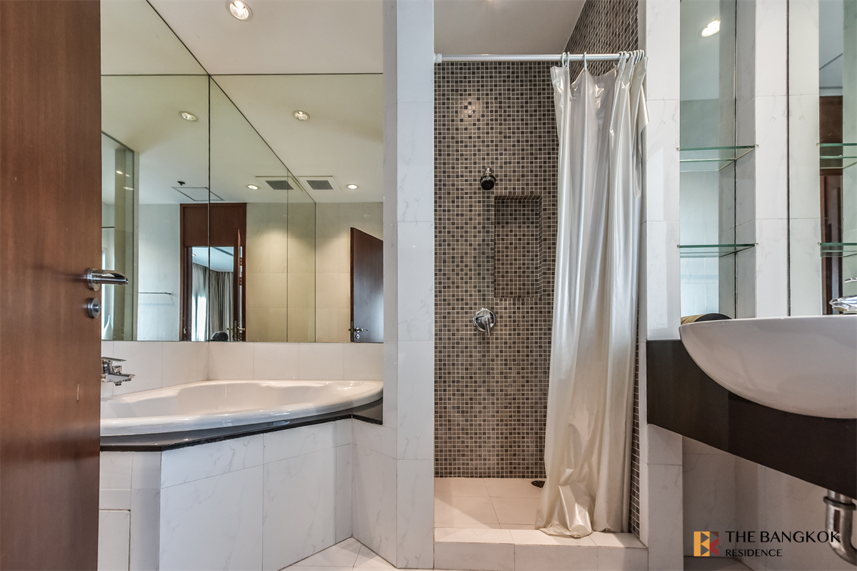 รูป รอยัล เรสสิเดนซ์ พาร์ค  ยูนิต Luxury หรูหราแบบไม่ต้องรอ - รูปที่ 3/10