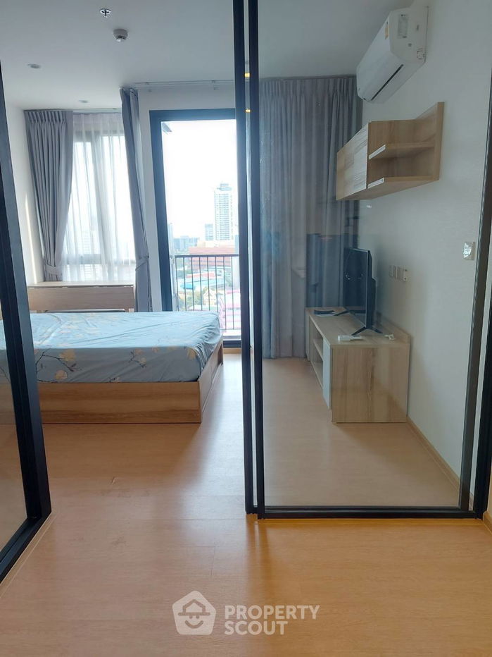 picture Studio Condo at Maru Ekkamai 2 near BTS Ekkamai (ID 1536057) - 7/11