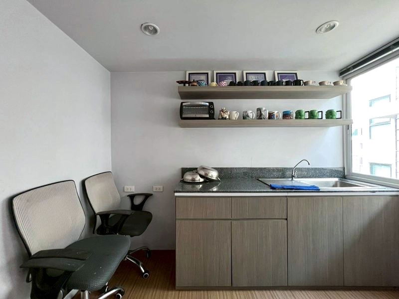 picture Home Office for Sale at Jade Praise Sathorn–Rama 3 | Prime Location Near Sathorn - 7/11