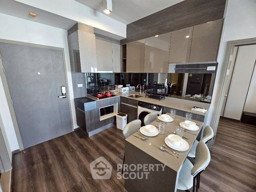 picture 2-BR Condo at Ideo Rama 9 - Asoke near MRT Phra Ram 9 (ID 2179981) - 4/13