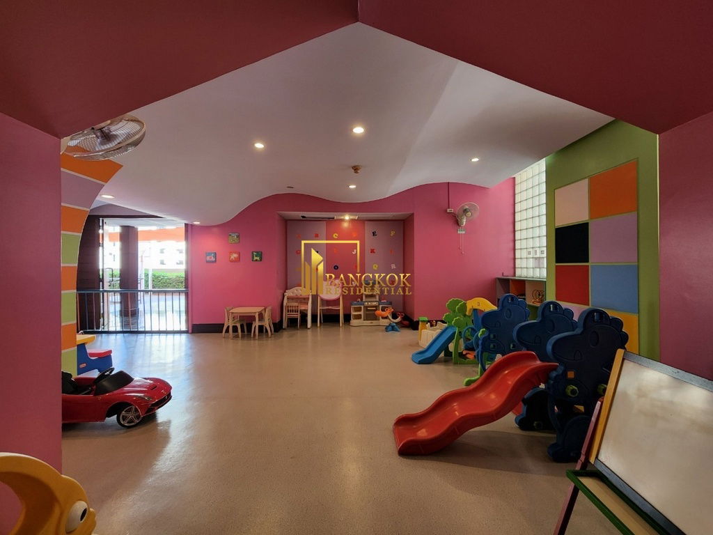 รูป President Park - Very Spacious 3 Bed Condo in Phrom Phong - BR18219CD - รูปที่ 41/43
