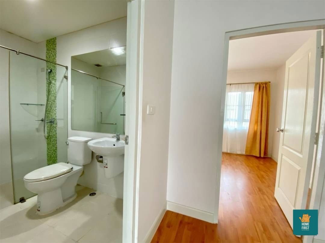picture Townhouse for rent VISTA PARK Rama 2 with furniture and air conditioner, 3 bedrooms, 3 bathrooms, 20 sq m, 25,000 baht - 5/18