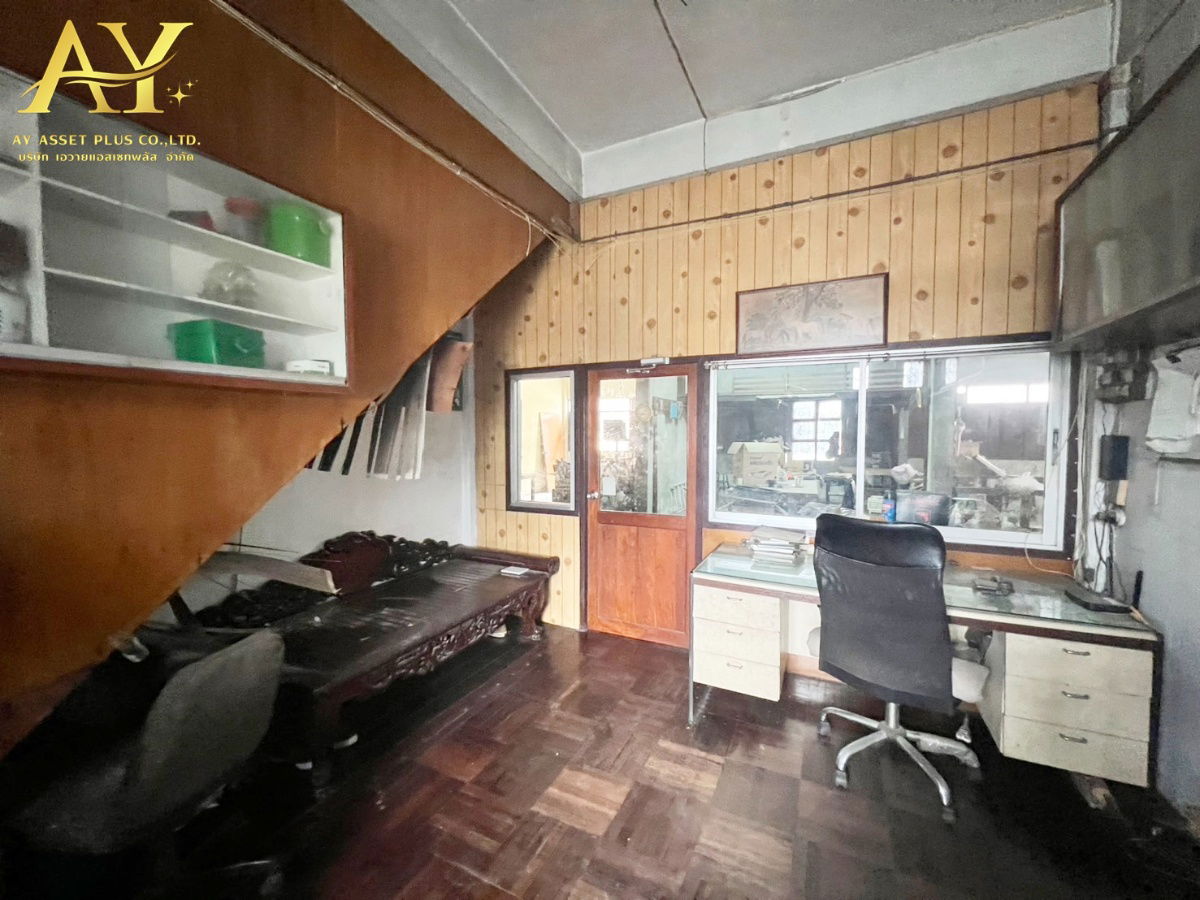 รูป 🏡🏡Vายด่วu อาคารพาณิชย์ 3 คูหา จรัญสนิทวงศ์ 15, บางกอกใหญ่, กรุงเทพมหานคร  42.9 ตรว. พาราพิเศษ เพียv 18.5 M (ขายรวมทั้ง 3 คูหา) - รูปที่ 17/25