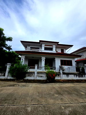 บ้านเดี่ยว เขตบางบอน : ขายบ้านเดี่ยว 2 ชั้น บ้านชัยพฤกษ์ บางบอน 82 ตร.ว. แปลงมุม เฟอร์นิเจอร์ built in ใกล้ถนนกาญจนาภิเษก 