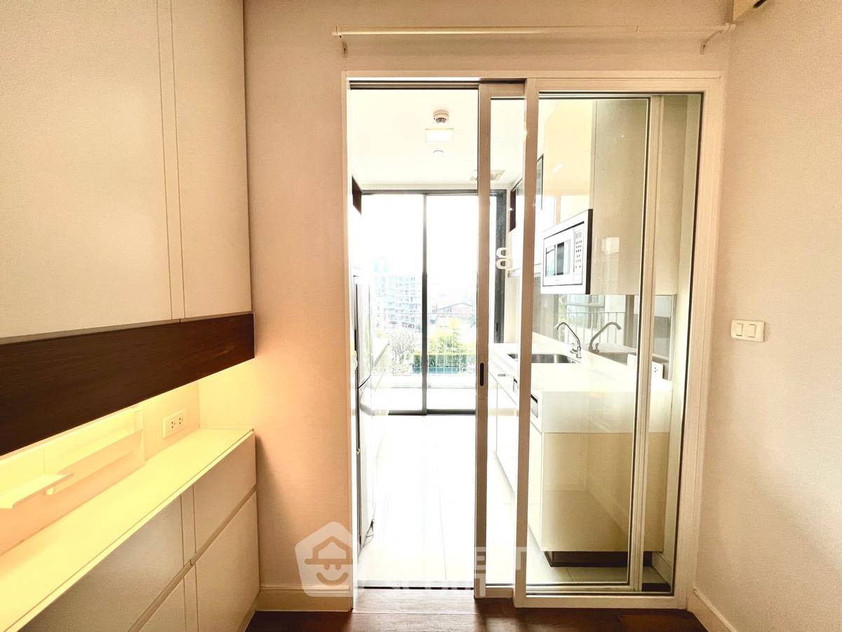 รูป คอนโด 1 ห้องนอน The Room Sukhumvit 62 ใกล้ BTS พุนนาวี 100 ม. (ID 1537030) - รูปที่ 5/7