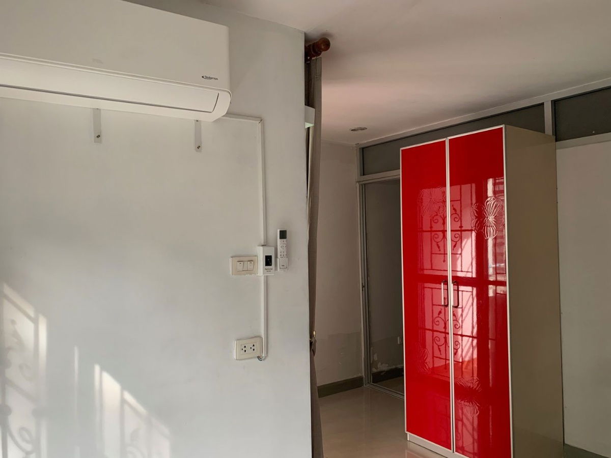 picture For Rent Regent Home 7 Bang na ** Special Discount 10% ** Property Code G008 Line id: nudlee - 15/16