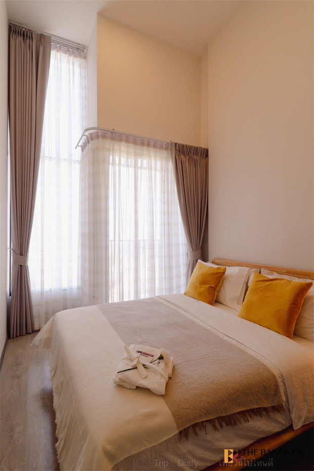 picture Luxuriously Elevated Unit SOHO Bangkok Ratchada near MRT Huai Khwang Station - 10/10