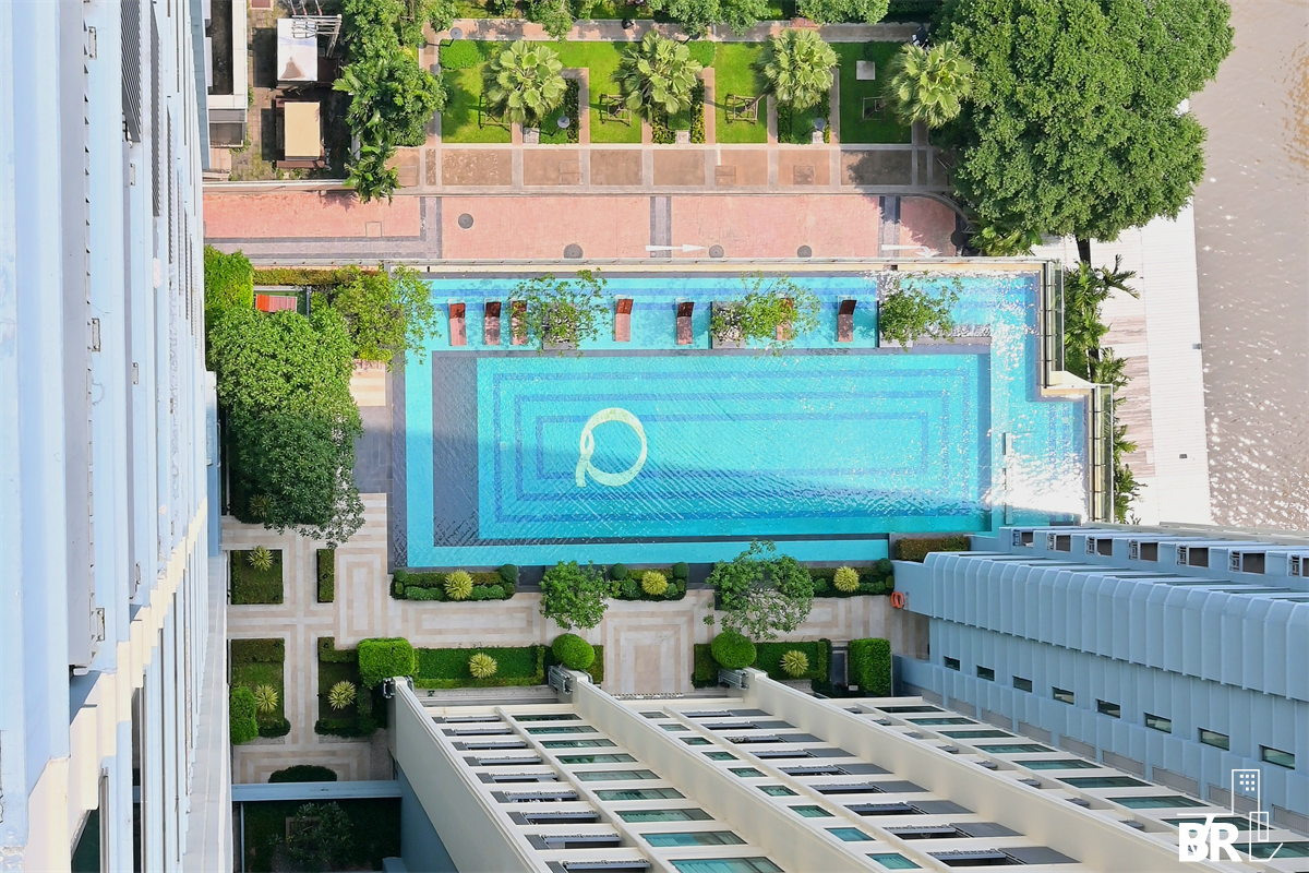 picture Q Asoke Luxury Condo at Special Price near MRT Phetchaburi Station - 5/9