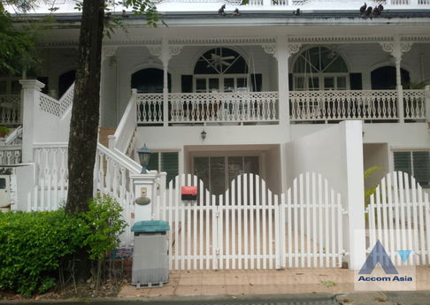 🔼🔽 AccomA 📩  3 BR Townhouse @Fantasia Villa 2 (AA32082)