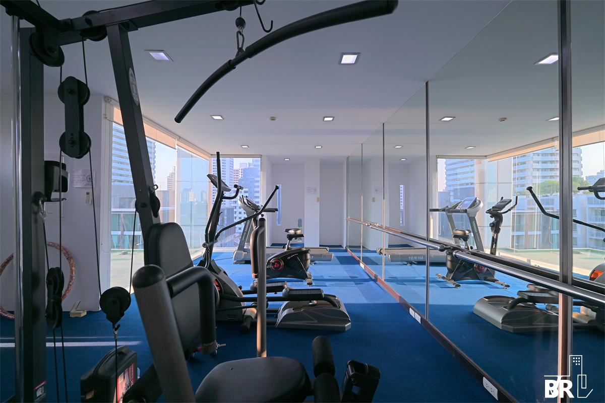 picture The Alcove Sukhumvit 49  Condo in CBD, Below Market Price - 2/9