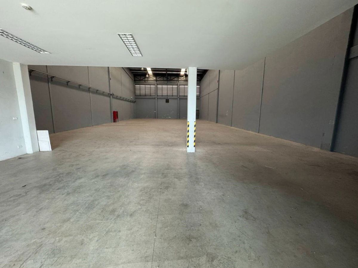 รูป ให้เช่า โกดังเก็บสินค้า ขนาด 660 ตรม บางนาตราด กม 25 ที่ Line @homefinder - รูปที่ 2/7