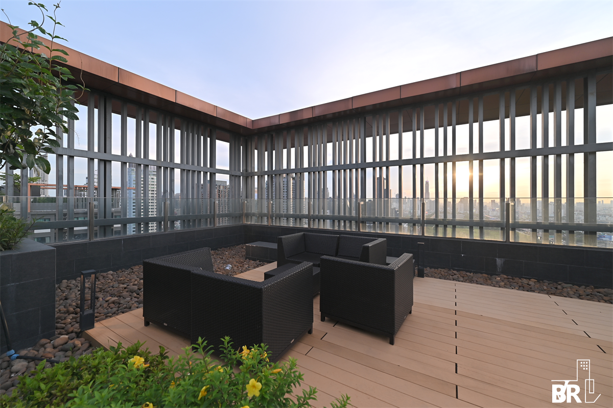 picture Premium Luxury Condo in Prime Location Life Asoke near MRT Phetchaburi Station - 8/9