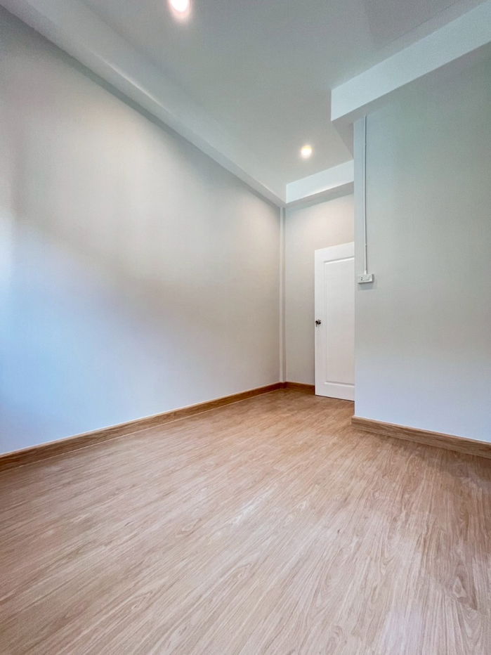 picture Townhouse For Sale Baan Manthien Soi Phetkasem 88/1 - 19/21
