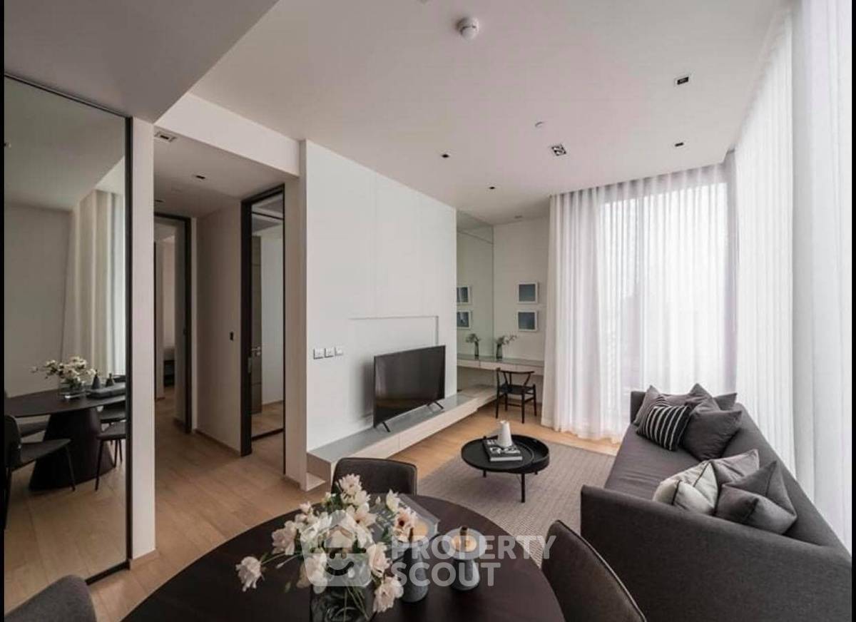 picture 2-BR Condo at 28 Chidlom near BTS Chit Lom (ID 1867065) - 1/7