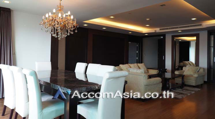 รูป 🔼🔽 AccomA 📩  Modern condominium with great natural light in Sathorn (AA17935) - รูปที่ 4/13