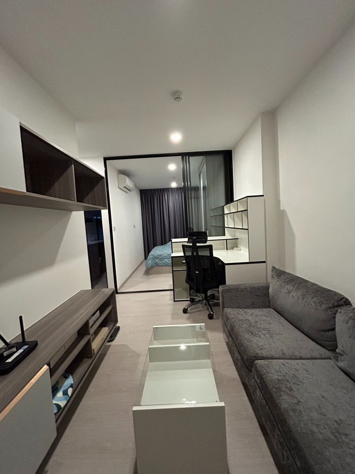 picture For Rent: Knightsbridge Phaholyothin Interchange Fully furnished with complete electrical appliances. Comfortable and move-in ready. - 1/11