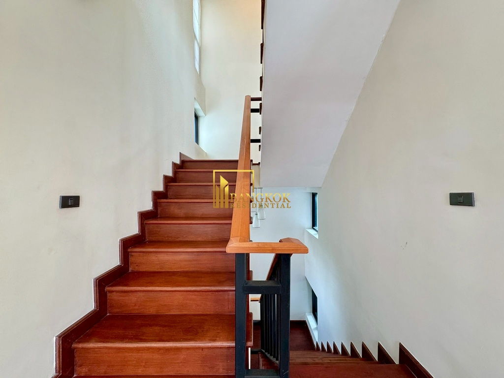 รูป EM Villa - 3 Storey 4 Bedroom House With Pool in Phrom Phong - BR7508SH - รูปที่ 40/60