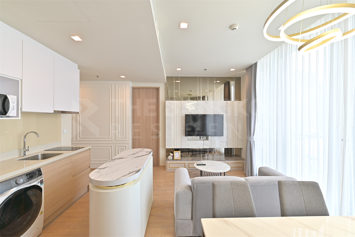picture Noble Around Sukhumvit 33 The Privilege of Luxury in an Economic Hub Location - 1/10