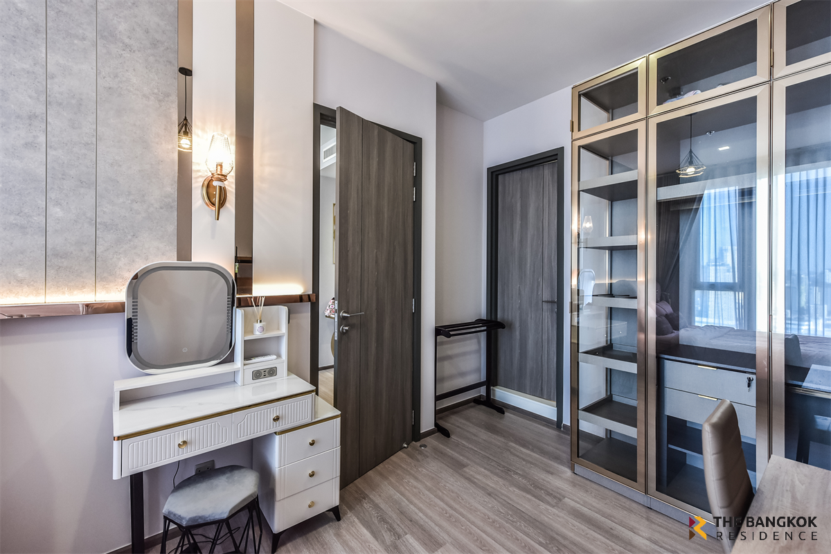 รูป ยูนิต Luxury หรูหราแบบไม่ต้องรอ ริธิ่ม เจริญกรุง พาวิลเลี่ยน - รูปที่ 9/10