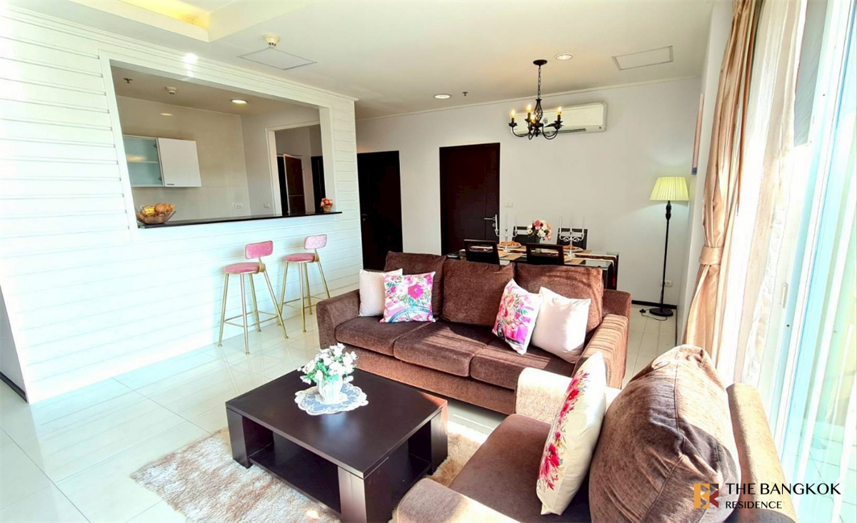 picture Ultimate Luxury Condo in Business District Piyathip Place - 10/10