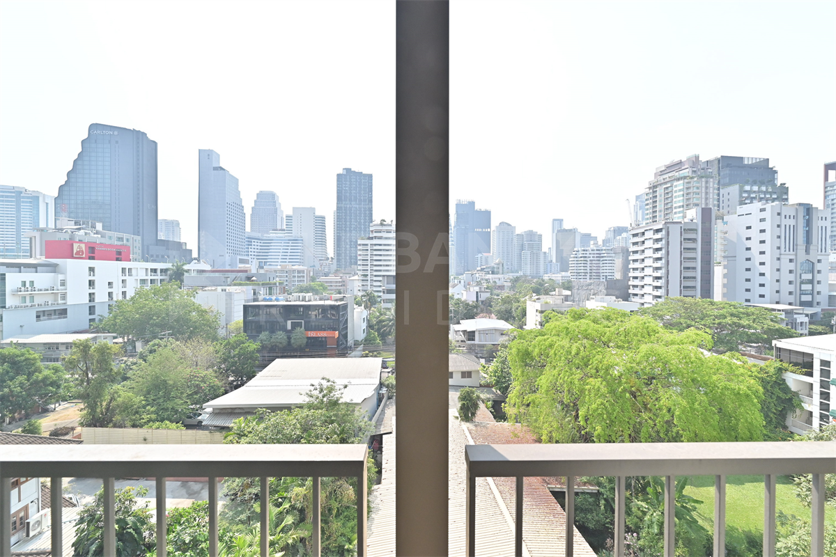 picture Noble Around Sukhumvit 33 The Privilege of Luxury in an Economic Hub Location - 7/10