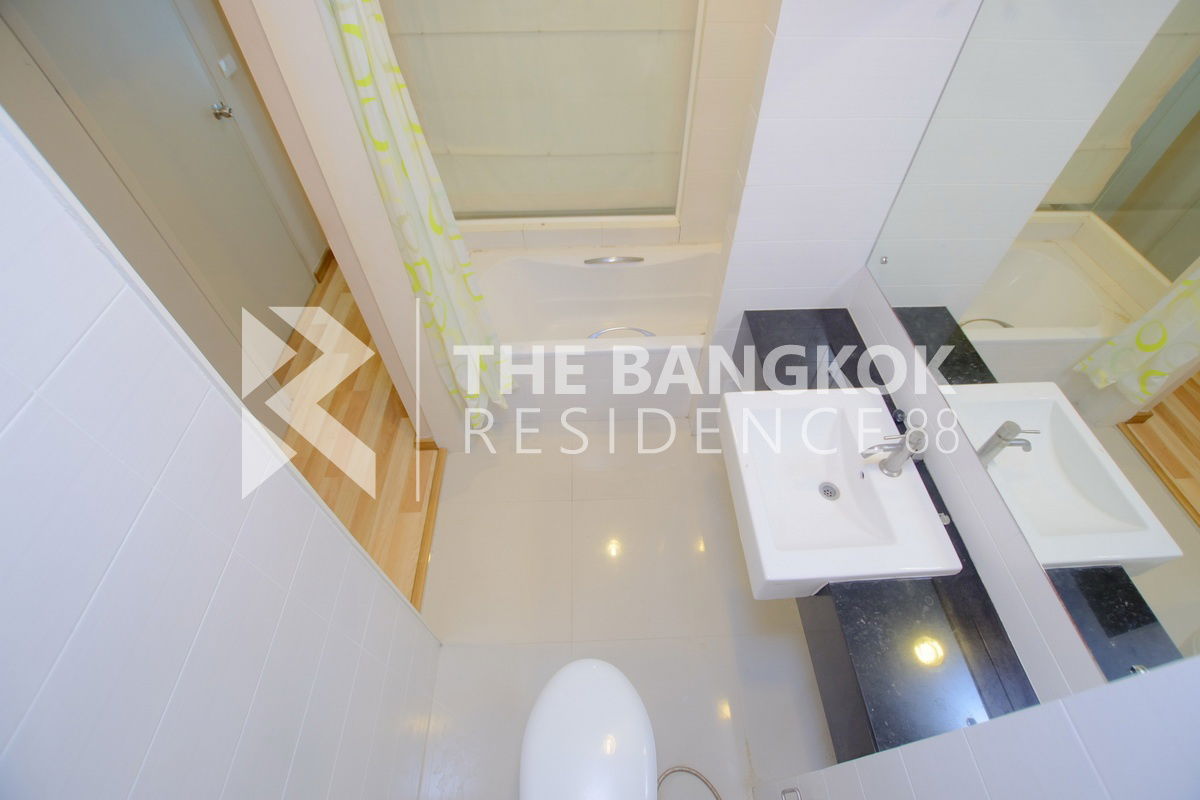 picture Ideo Huaikwang - Best price 3.3 MB , 1B1B size 35 sqm, prime area near Mrt ( Line ID: real_realestate or phone: 0842824246)  - 13/13