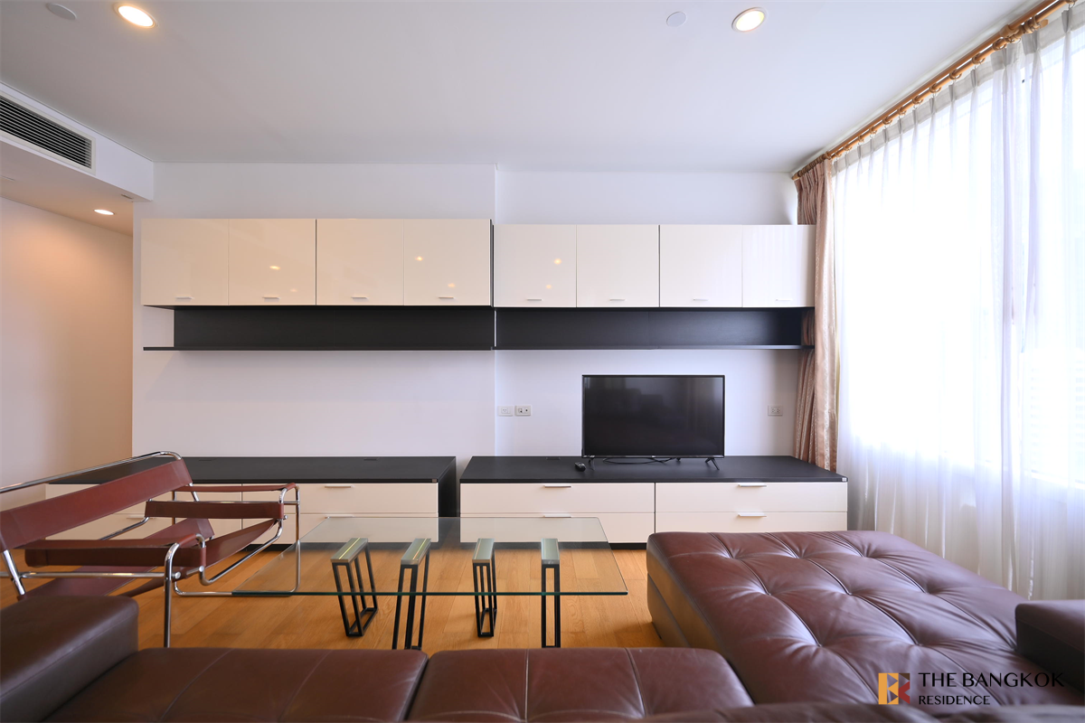 picture Luxury Condo at Special Price Wind Sukhumvit 23 near MRT Sukhumvit Station - 8/10