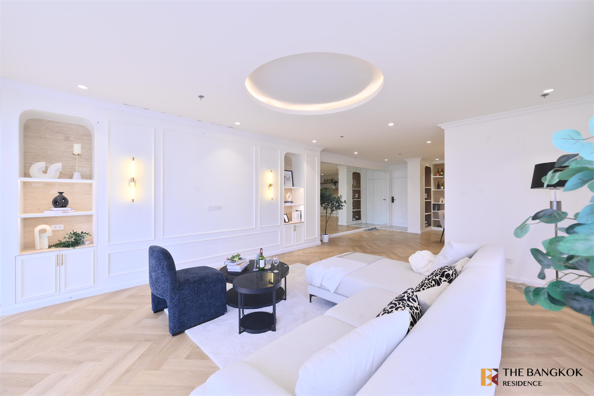 picture Moon Tower Condominium Luxury Condo in Central City Location near BTS Thong Lo - 8/10
