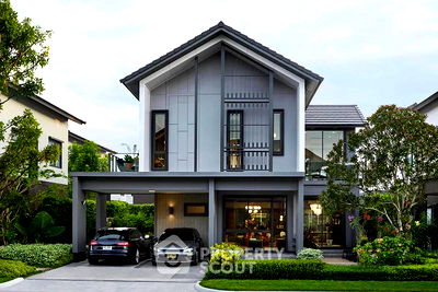 Houses for sale Thonburi Vocational College : 4-BR House in Bang Khun Si (ID 1396709)