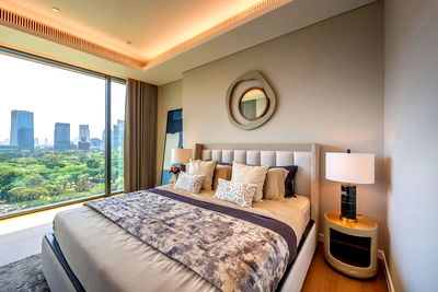 Condos for rent : Room for rent at Sindhorn Tonson