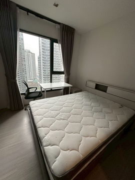 Life Asoke Hype condominium is located near the MRT