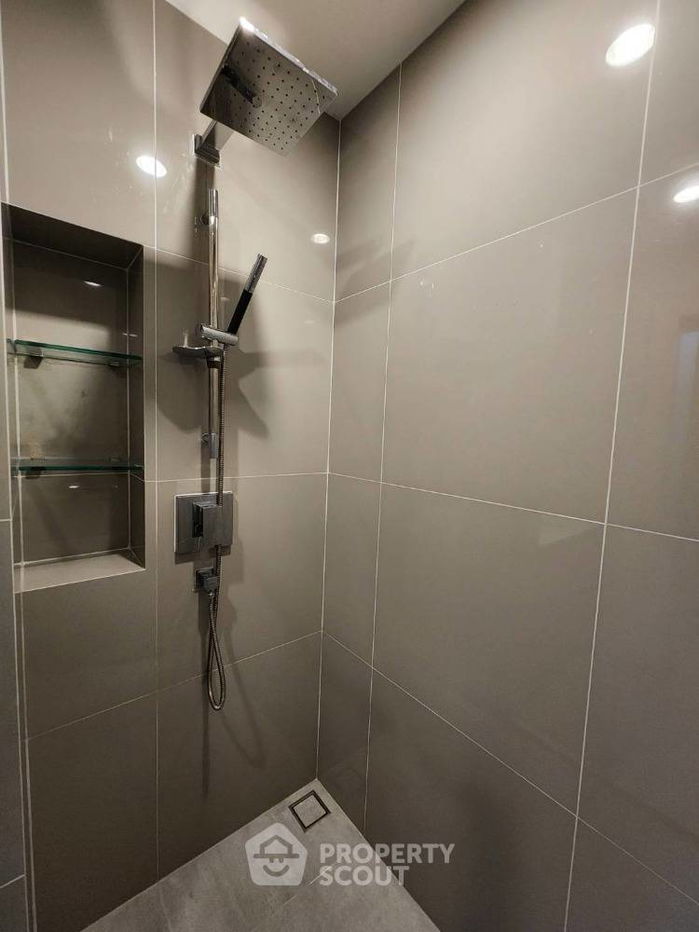 picture 2-BR Condo at Ideo Mobi Asoke near MRT Phetchaburi (ID 1429940) - 21/58