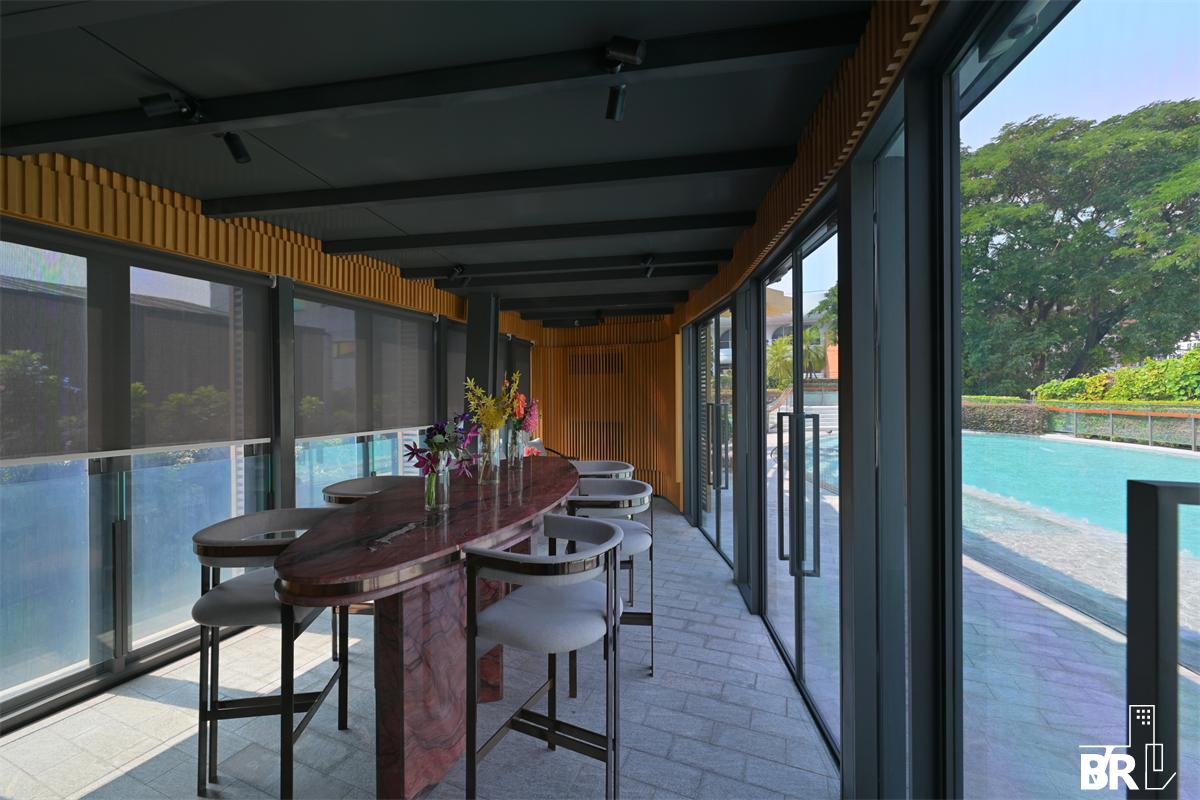 picture The Monument Thong Lo Luxury Condo at Special Price - 6/9