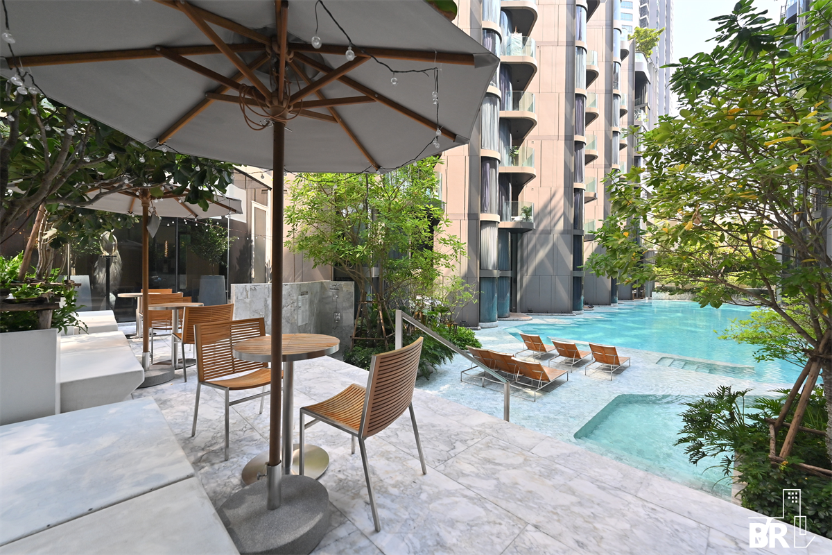 รูป คอนโด Luxury ราคาพิเศษ แอชตัน สุขุมวิท 41 ใกล้ BTS สถานีพร้อมพงษ์ - รูปที่ 2/9
