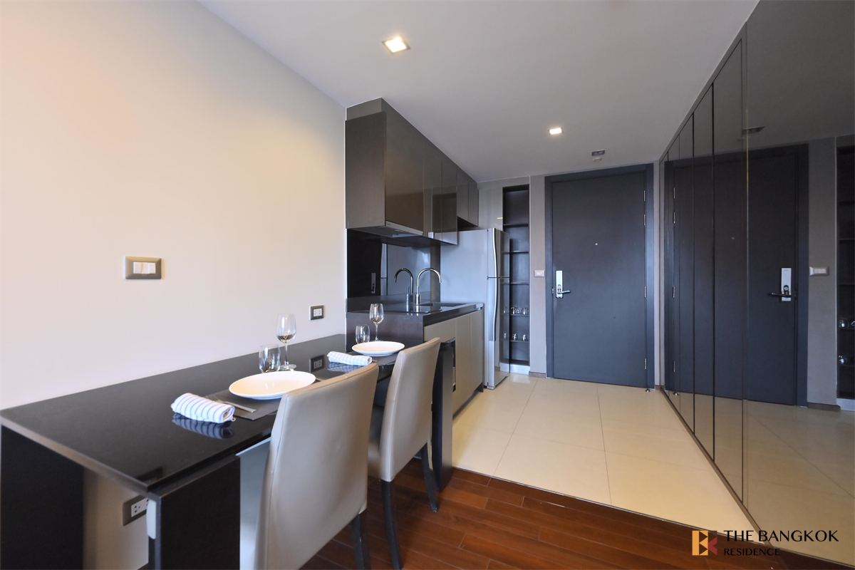 picture Ultimate Luxury Condo in Business District The Address Sukhumvit 61 near BTS Ekkamai - 3/10