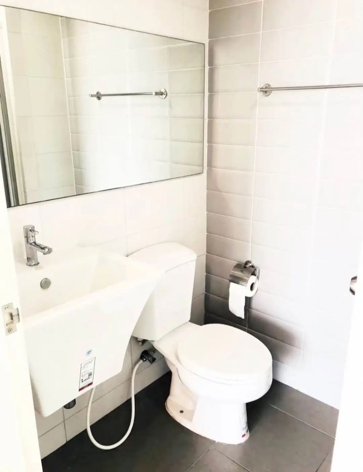 picture Aspire Rama 4, BTS Ekkamai, room size 28 Sq.m. Rent 14K - 11/11