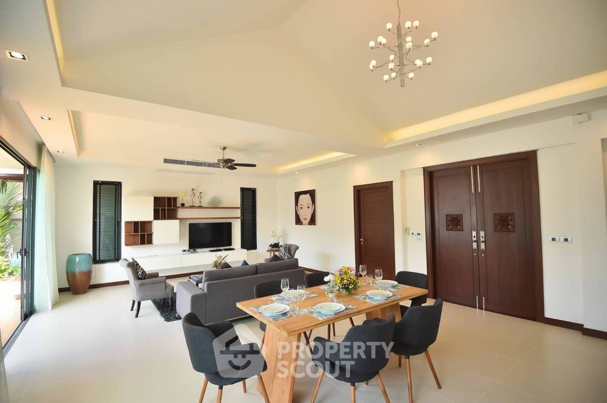 picture The Lake House - Lovely 3-Bedroom Villa close to Laguna Phuket (ID 1501674) - 2/7