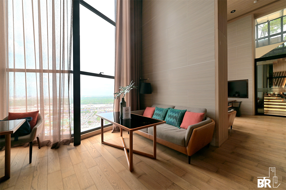 picture Luxury Unit, Ready for You Without the Wait Oka Haus Sukhumvit 36 - 2/9
