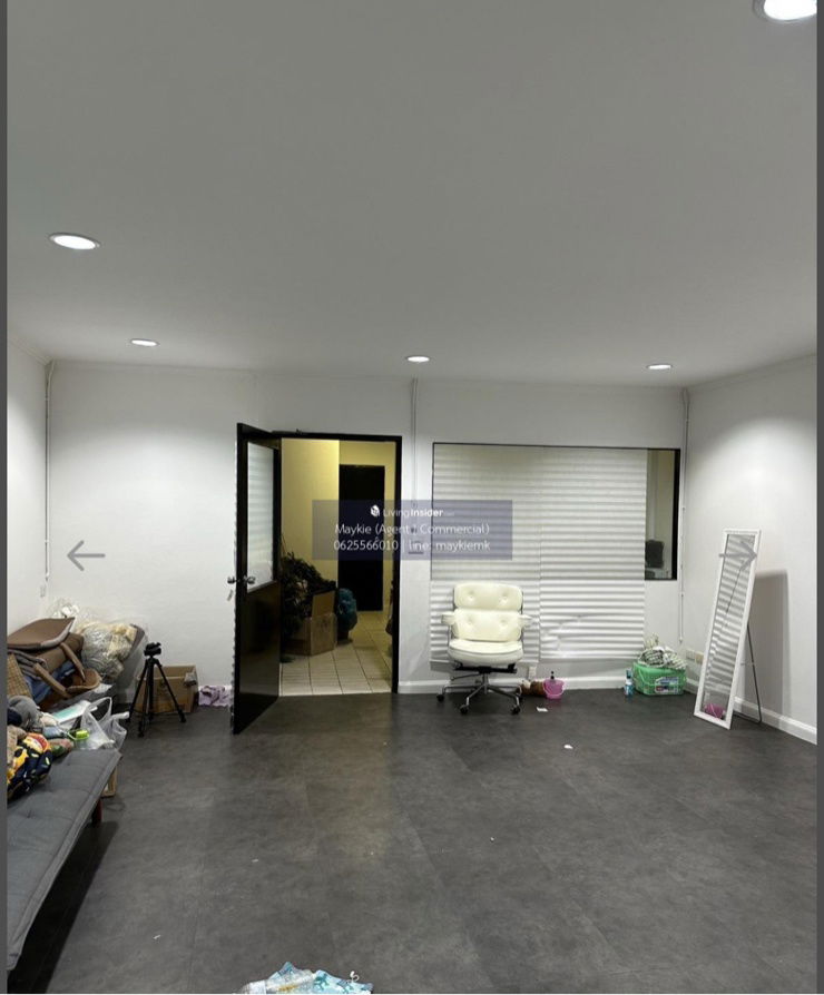 picture ✨ For Rent: Commercial Building (Floors 3–5) in the Heart of Ekkamai  💰 Rental Price: 70,000 THB/month - 5/5